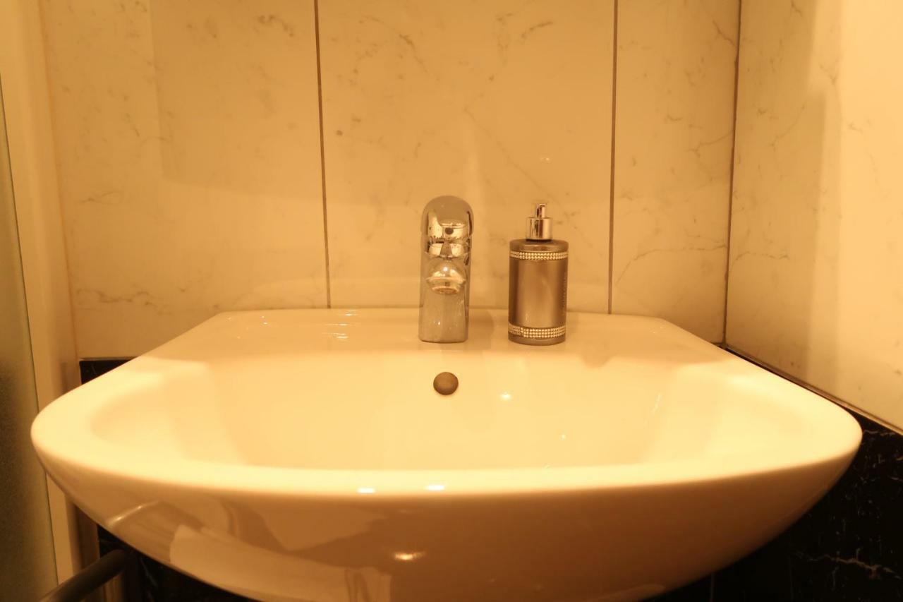 Apartment Casa Podstrana Bagian luar foto